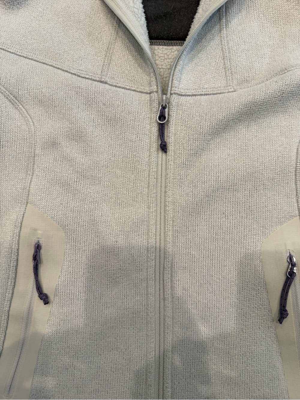 Beige Arc’teryx Covert Hooded Fleece Jacket size Medium, dark grey trim. - Picture 3 of 6
